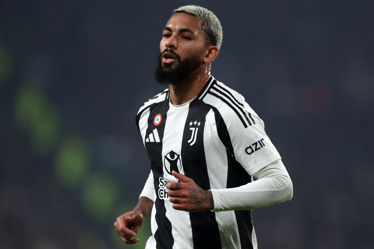 KOK体育官网-罗马诺：道格拉斯-路易斯今日前往英格兰，接受诺丁汉森林体检