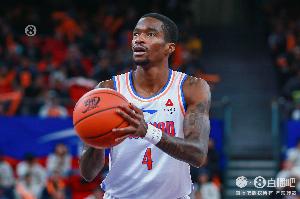 KOK体育平台-还有变数？媒体人晒萨姆纳图片：讨价还价 实现利益最大化