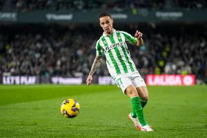 KOK体育平台-安东尼：我们已经战胜了皇马，击败巴萨并非不可能